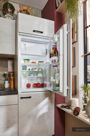 Pino Küche Beton Weißgrau 220cm konfigurierbar Detail Kühlschrank top-shelf.de-