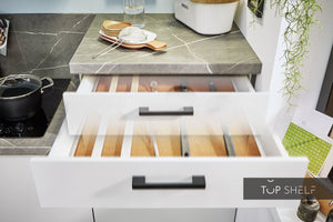 Pino Küche Küchenzeile Lichtgrau & Grafit 180cm Detailansicht Schubkästen Soft Close top-shelf.de