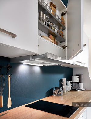 nobilia Einbauküche Köln 270 cm in Alpinweiß matt mit Hängeschrank für Flachschirm Dunsthaube und Gewürzregal