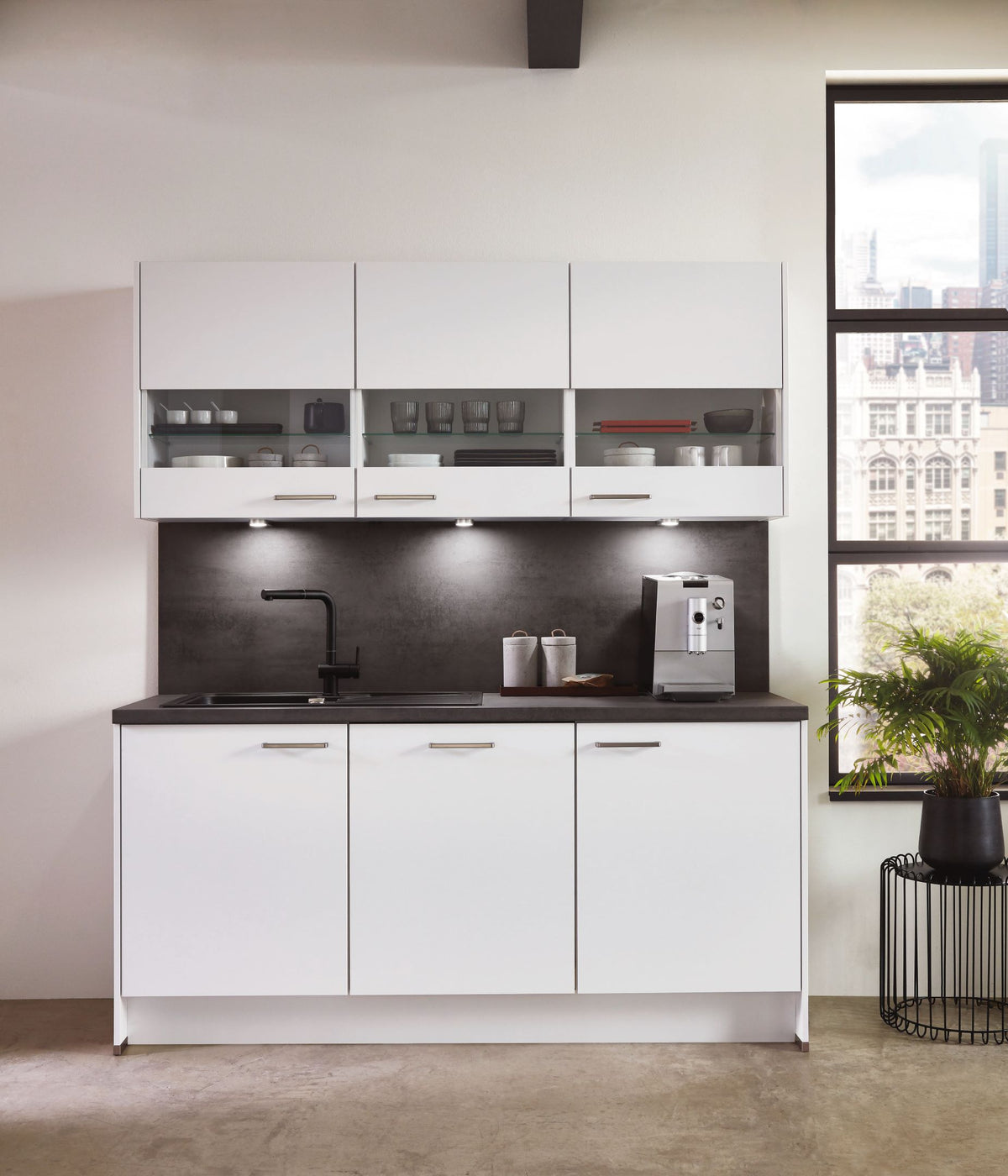 nobilia Nischenverkleidung Beton Schiefergrau Küche Küchenrückwand