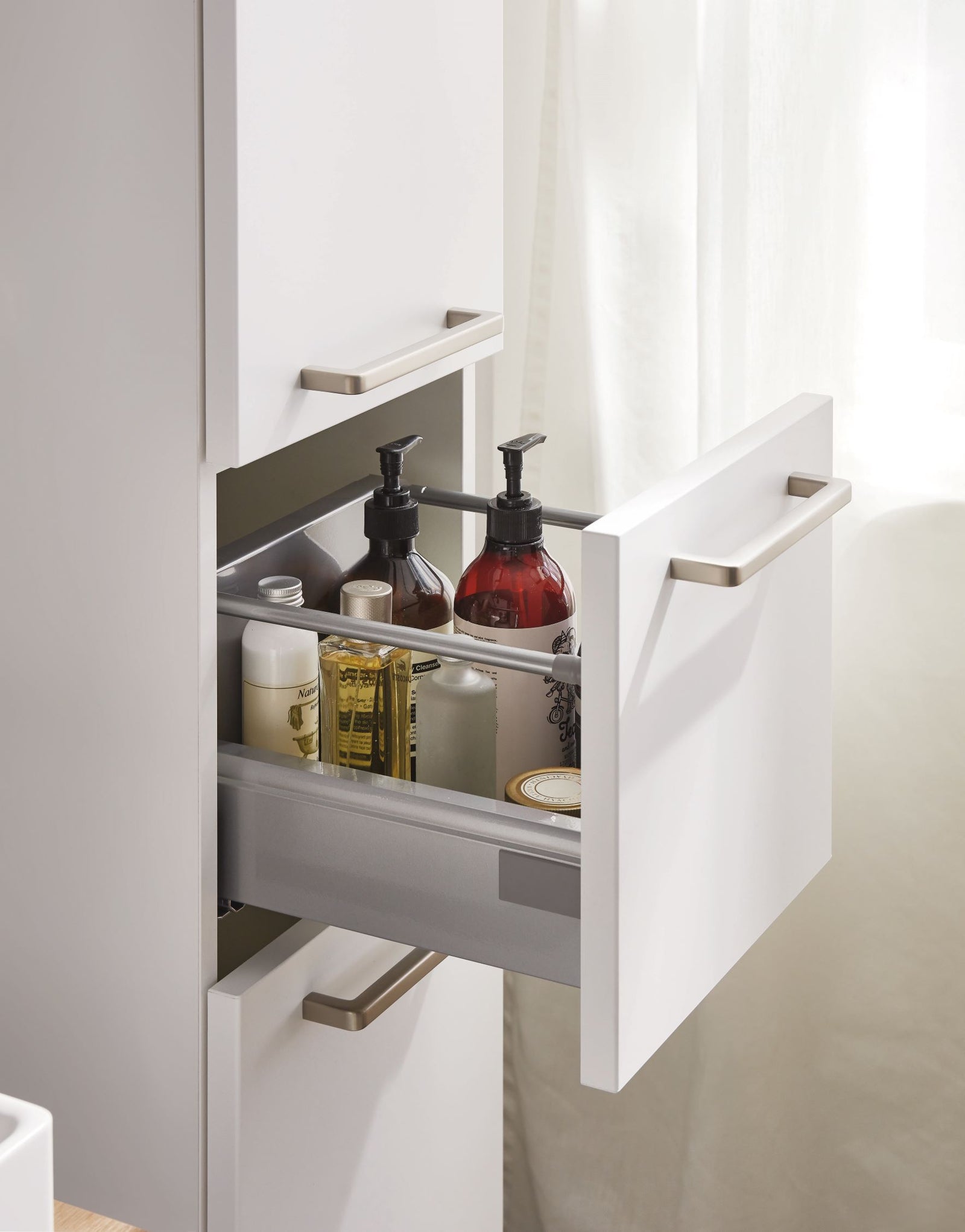 nobilia Armoire de salle de bain moyenne 2 portes tiroir 30 cm x 158 cm blanc