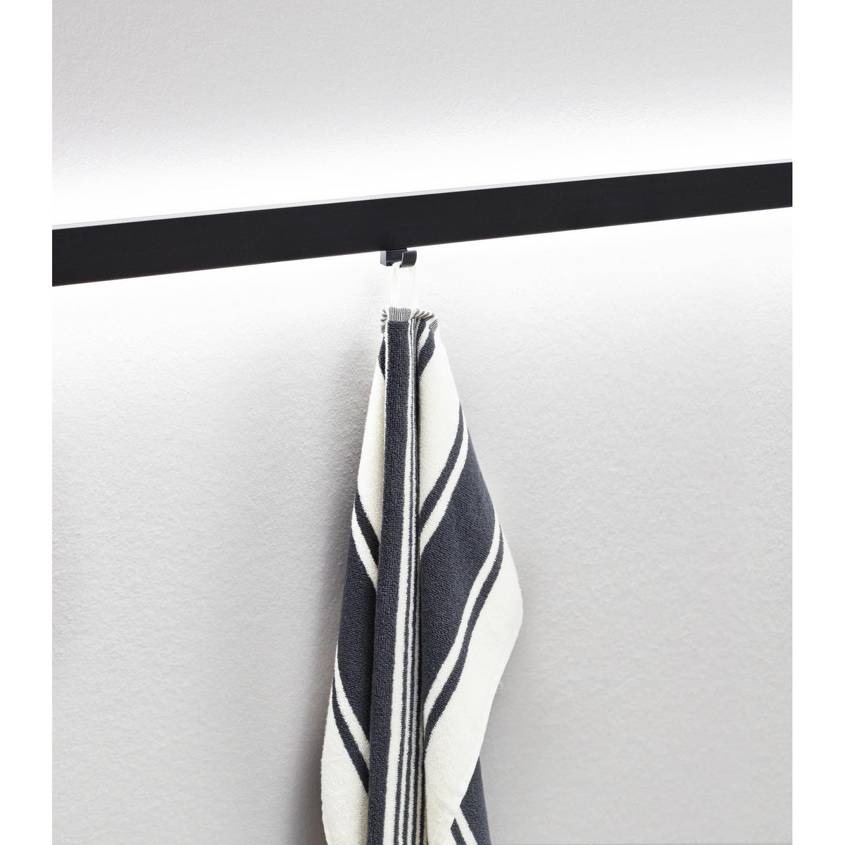 Nobilia Haken Sign Emotion SEH 49433