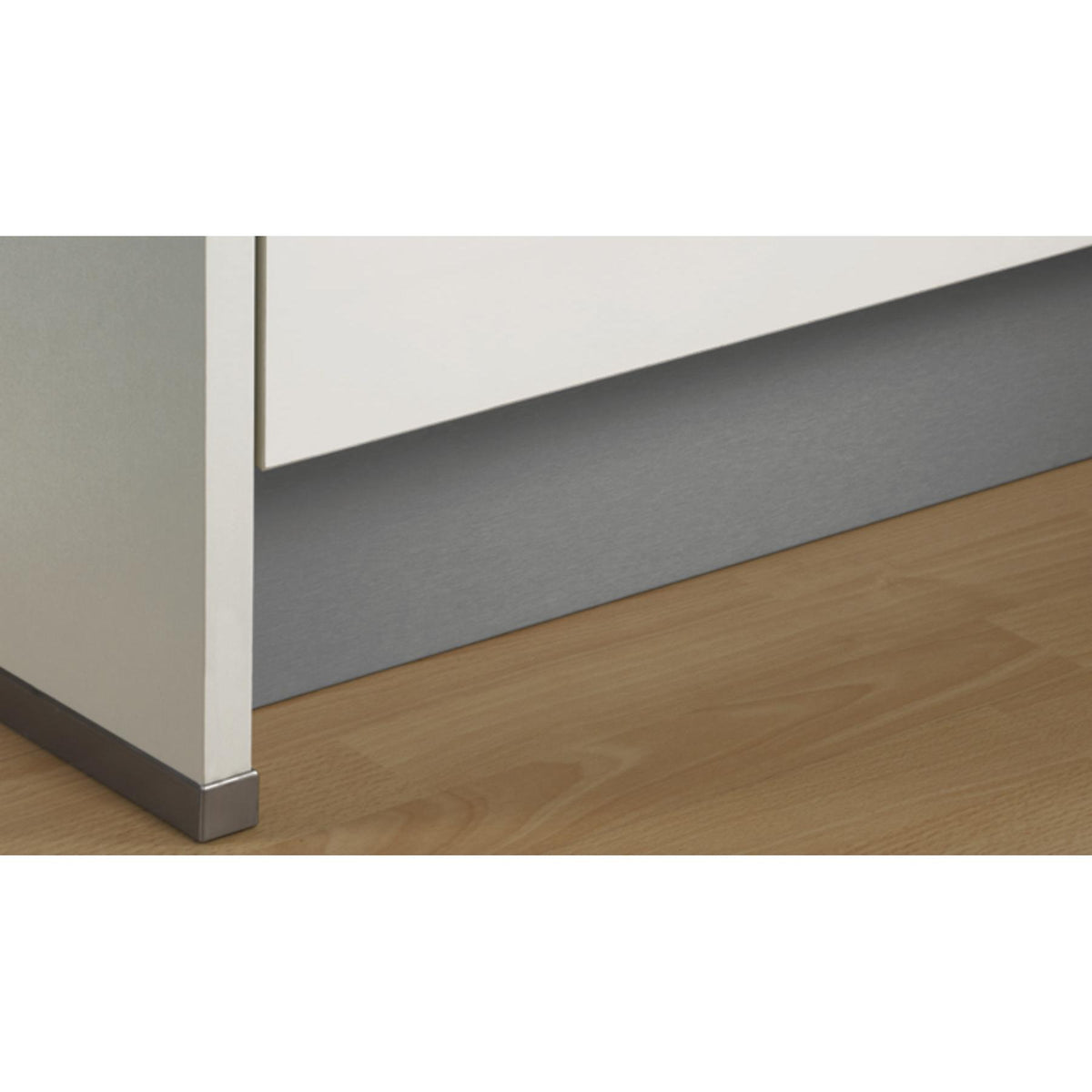 Nobilia Mehrpreis für wasserfeste Sockelblende MP-SBE 7917