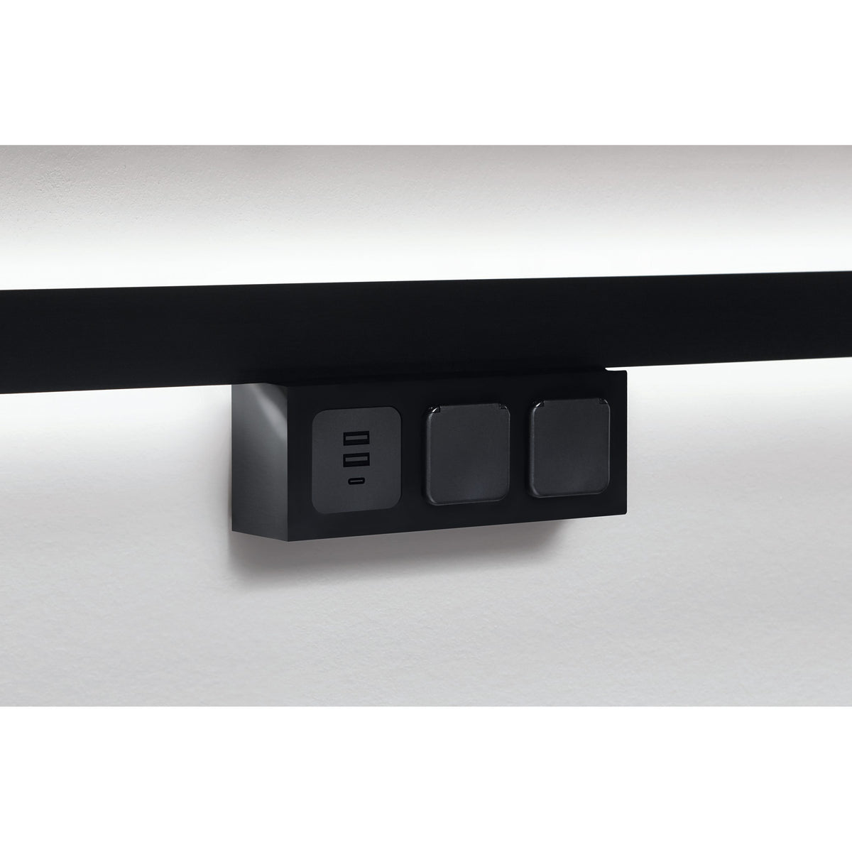 Nobilia Zweifach-Steckdose Sign Emotion mit USB-Charger SESTD-E 49444