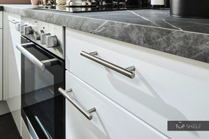 Pino Küche Weiß Hochglanz 285 x 165 cm konfigurierbar Detail Front top-shelf.de-