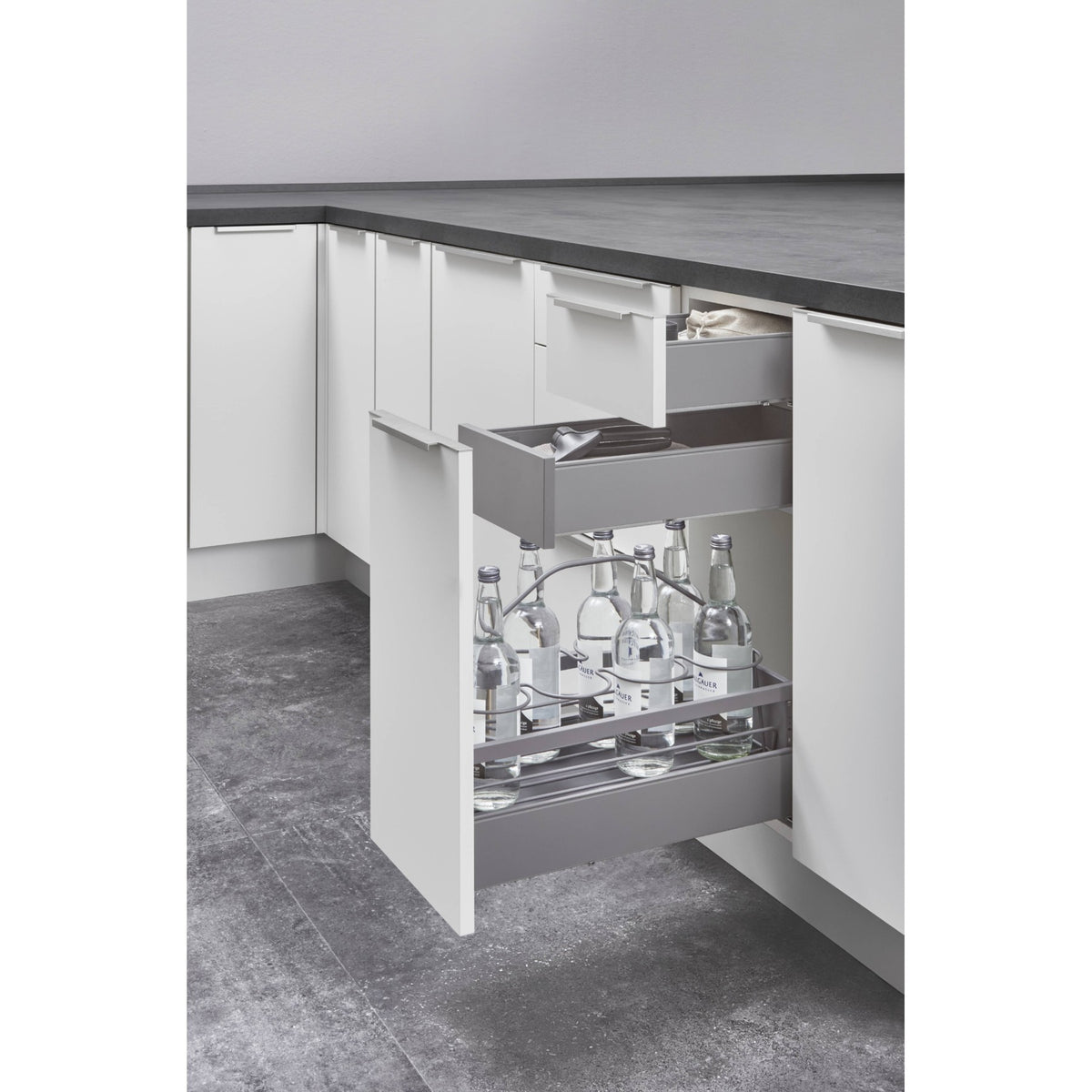 Auszugschrank Flaschenkorb UIAF30 21023