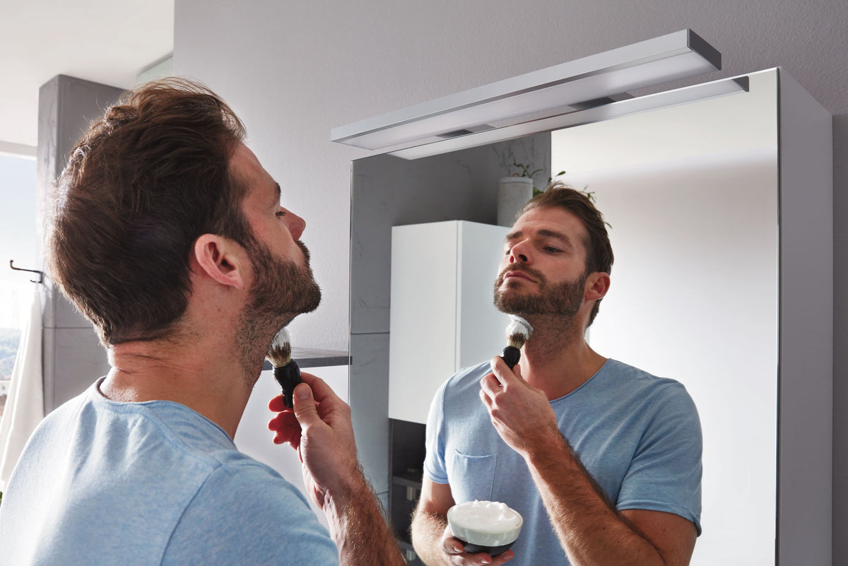 nobilia elements Aufsatzwaschbecken Badmöbel Set mit einem Sideboard Spiegelschrank und Wandboard in Weiß
