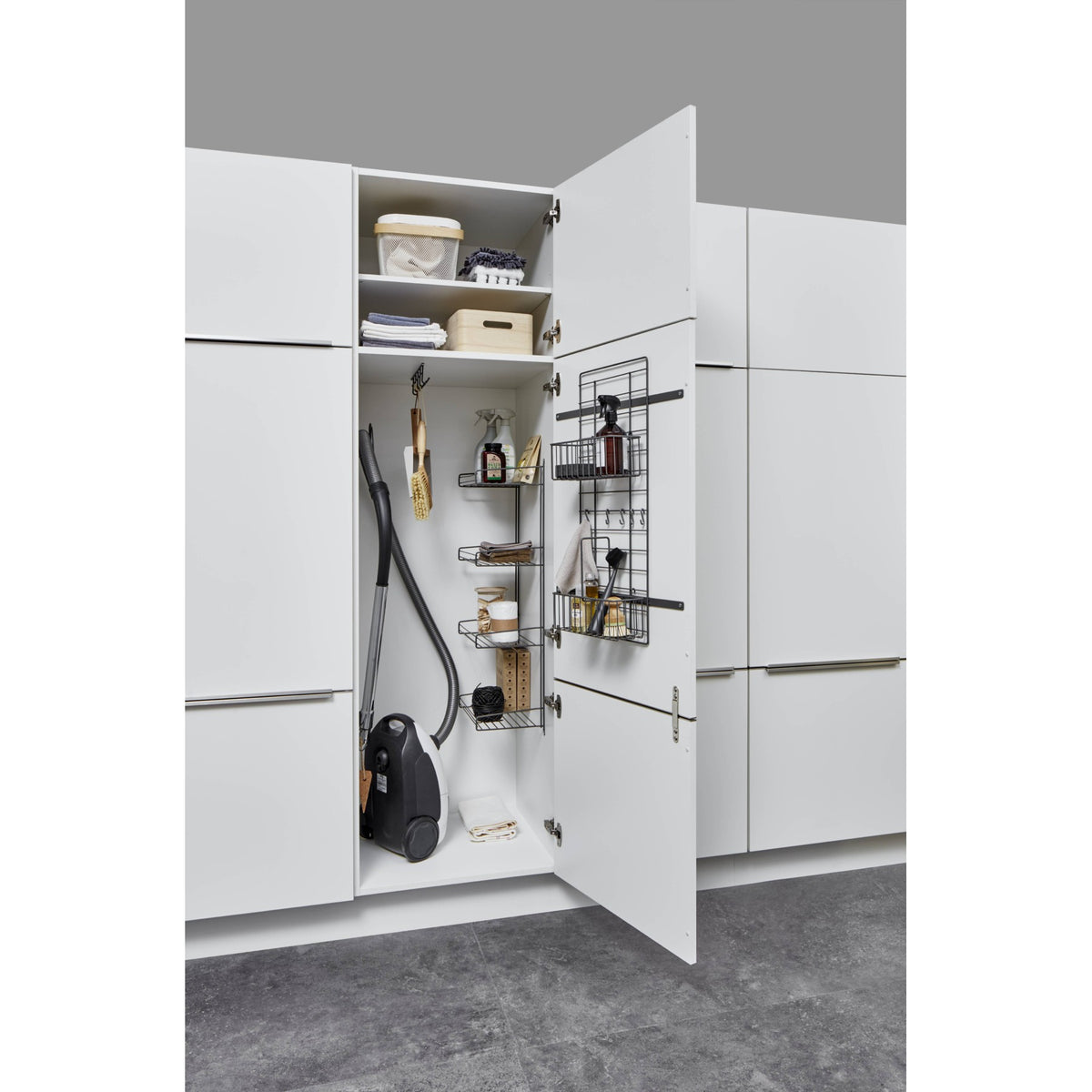 Hochschrank Besen Geraeteschrank HB601 24030