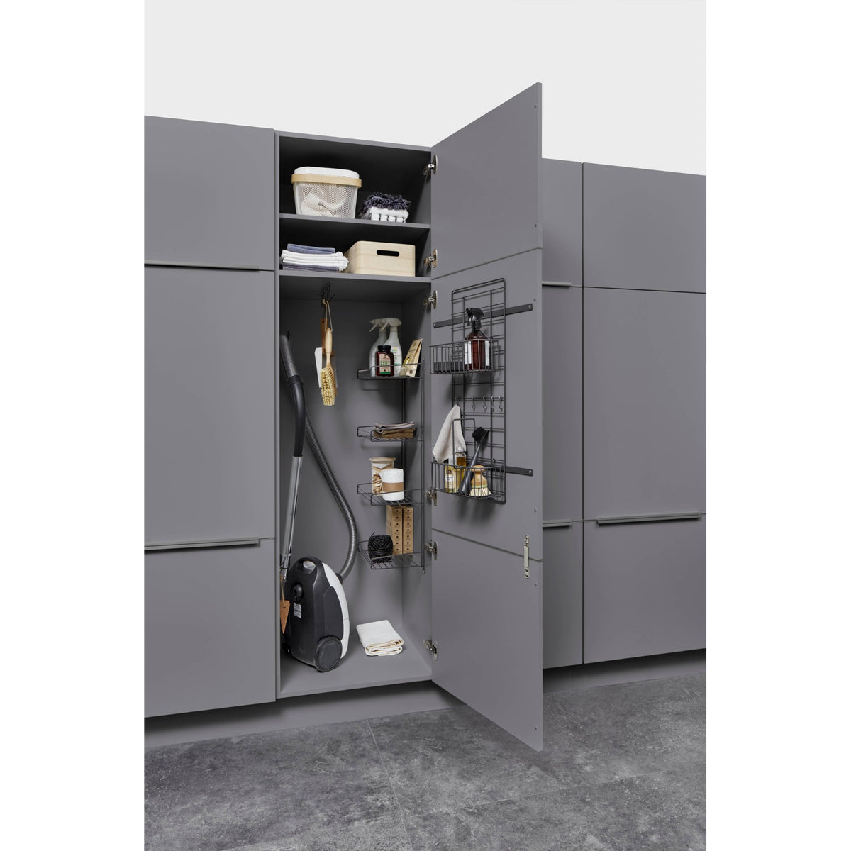 Hochschrank Besen Geraeteschrank HB601 24030