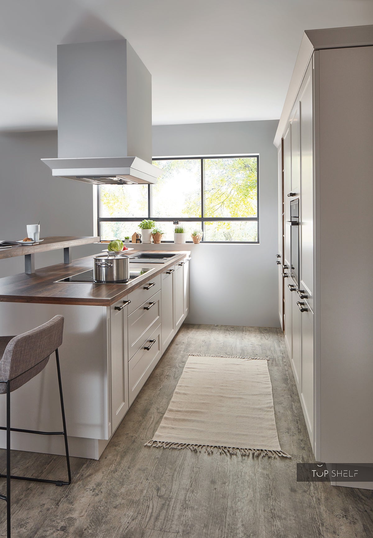 nobilia Küche mit Kücheninsel Chalet 881 Lack Sand Matt 270+380 cm konfigurierbar mit E-Geräten seitlich