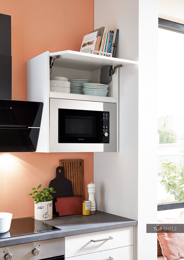 nobilia Küche in Frontfarbe Alpinweiß Kochnische mit Mikrowelle und Umbauhängeschrank