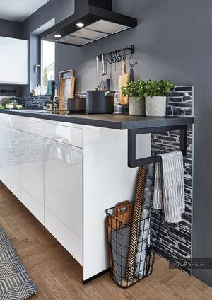 nobilia Winkelküche Eckküche Pura 834 Lack Weiß Hochglanz grifflose Küche 350x330 cm konfigurierbar mit E-Geräten Detail