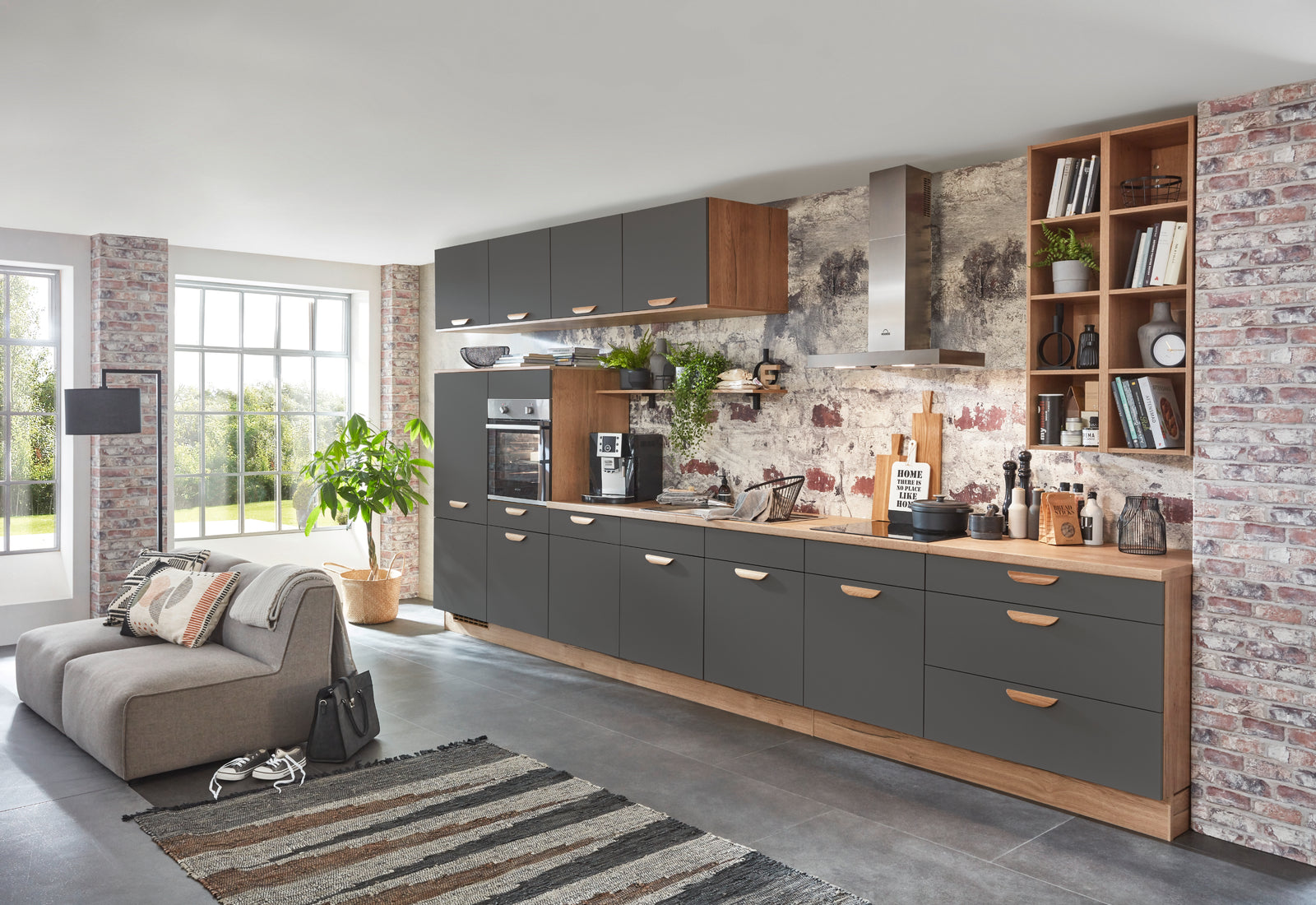 Single-line kitchens: the traditional shape combines all kitchen