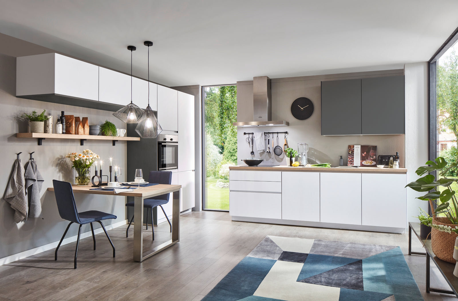 nobilia Küche Küchenzeile Laser 427 Alpinweiß 302 cm + 270 cm konfigurierbar mit Elektrogeräten