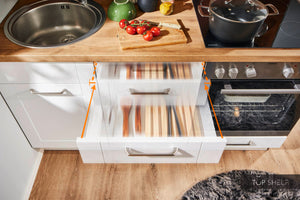 Pino Küche Weiß in Rahmenoptik 160 cm konfigurierbar mit E-Geräten Soft close top-shelf.de-