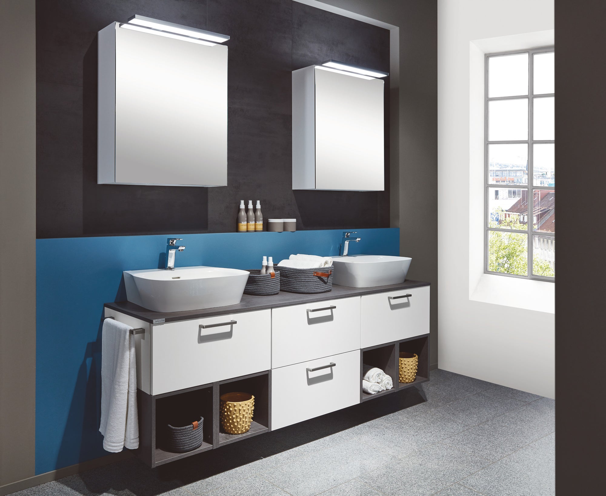 nobilia Badmöbel Set Bad Kissingen Badschränke konfigurierbar mit oder ohne Spiegelschrank gespiegelt