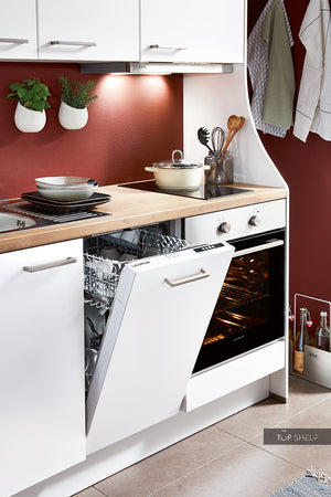 nobilia Büroküche Kochblock mit vollintegrieter Geschirrspülmaschine und Elica Elite 14 LUX Flachschirmhaube