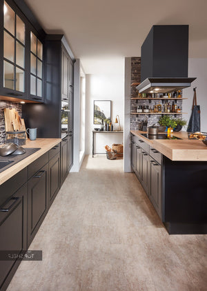 nobilia Küche mit Kücheninsel Sylt 851 Lack Schwarz matt 360+240cm konfigurierbar mit E-Geräten seitlich spiegelverkehrt